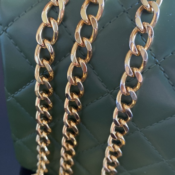 DESIGNINVERSO Milano crossbody bag. Forest Green - Picture 5 of 9